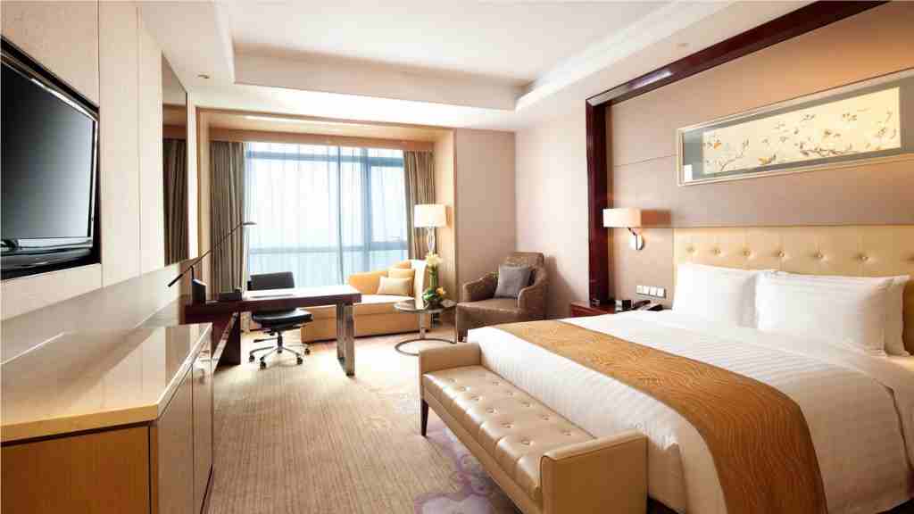 【客房家具】万达希尔顿逸林酒店